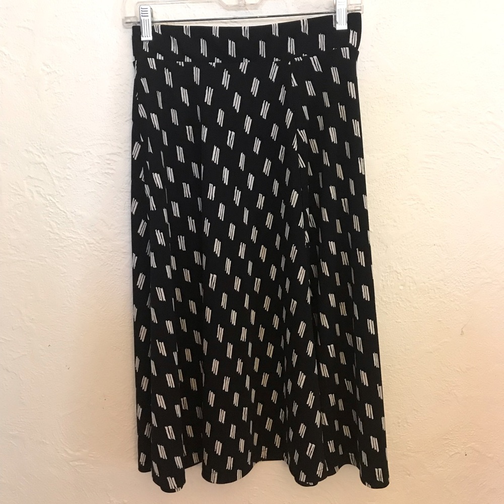 14W • Lands End Pull-On Skirt